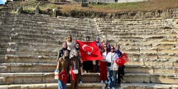 Üniversitelilerden Cumhuriyet yürüyüşü