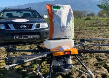 Selde hasar gören mera dron ile tohumlandı