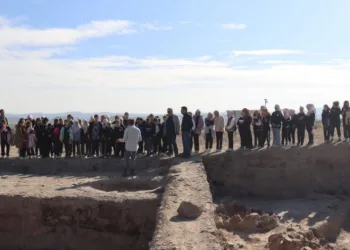 Ortaokul öğrencileri Tavşanlı Höyüğü’nde