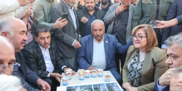 Fatma Şahin’e sevgi seli
