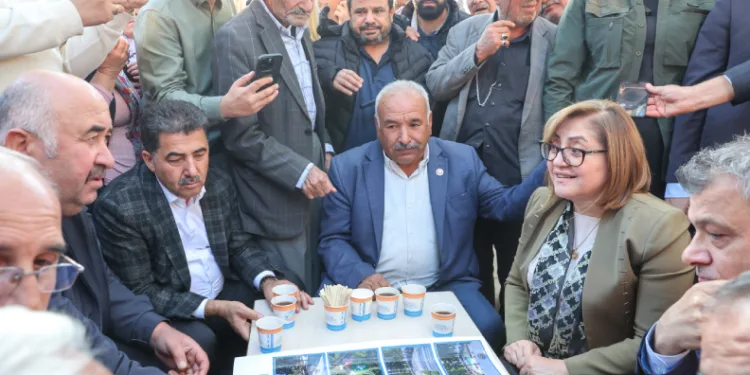 Fatma Şahin’e sevgi seli