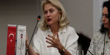 Sigara içenlerde akciğer kanseri riski 30 kat artıyor