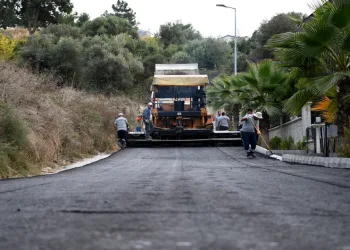 Kuşadası’nda alt ve üstyapı için yatırımlar sürüyor