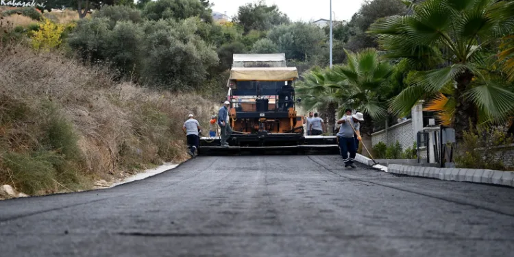 Kuşadası’nda alt ve üstyapı için yatırımlar sürüyor