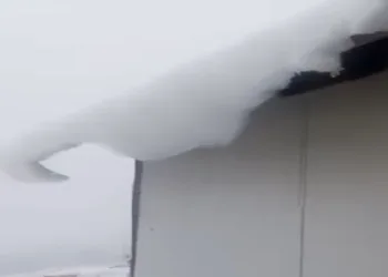 Kar kalınlığı 10 santimetreye ulaştı