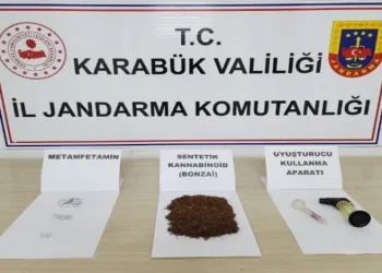 Üzerlerinde uyuşturucu çıkan 3 kişi gözaltına alındı