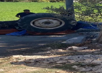 Traktör devrildi: 1 kişi hayatını kaybetti