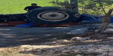 Traktör devrildi: 1 kişi hayatını kaybetti