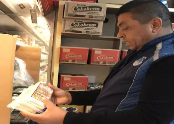 Zabıta ekipleri marketleri denetledi