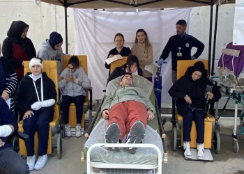 Deprem tatbikatı gerçeğini aratmadı