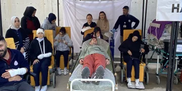 Deprem tatbikatı gerçeğini aratmadı