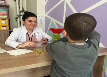“Her 20 çocuktan 1’i kekemelik ile karşı karşıyadır”