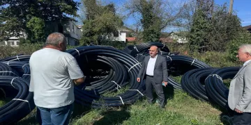 Altunçay köyünde isale hattı