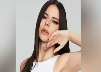 Simge Sağın 29 haftadır zirvede