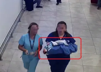 Havalimanında doğurduğu annenin görüntüleri ortaya çıktı