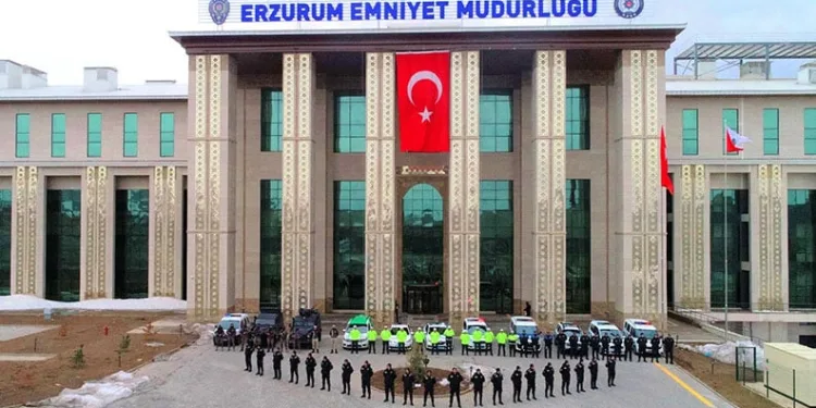 Yayladağı’nda örtü yangını