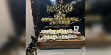 Çanakkale’de narkotik operasyonu: Gözaltındaki 5 şüphelinin emniyetteki işlemleri sürüyor