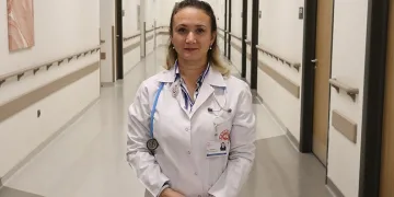 10 bin Ata posteri dağıtılmaya başlandı