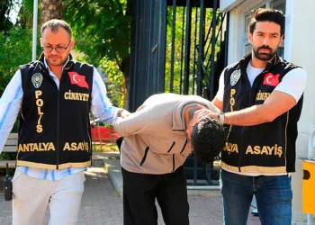 Yaya geçidini kullanan motosikletler cezadan kaçamıyor