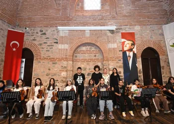 Huzurevi sakinleri yaza piknikle veda etti
