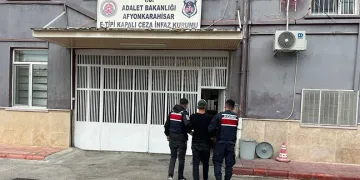 Denetimden kaçmaya çalışan motosiklet sürücüsü yakalandı