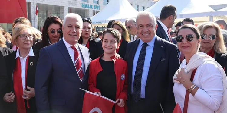 İnegöl’de Cumhuriyetin 101. yılı coşkusu