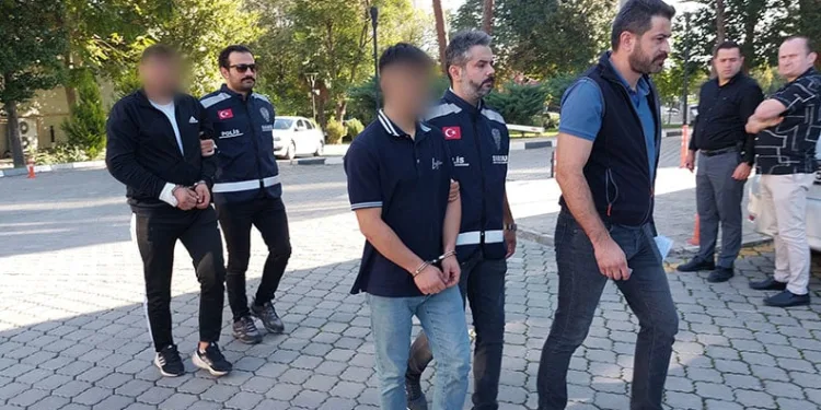 Uyuşturucu operasyonunda tırda 345 kilo skunk ele geçirildi