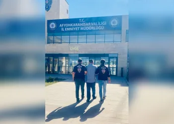 Otomobil ve motosiklet çalan hırsız Viranşehir’de yakalandı