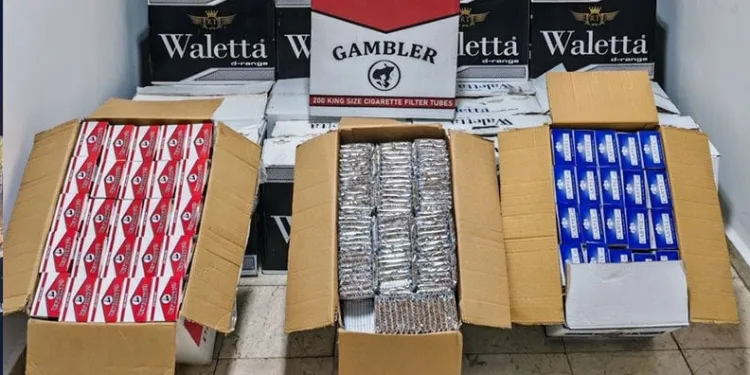 Çanakkale’de göçmen kaçakçılığı operasyonu: 79 kaçak göçmen ile 2 organizatör yakalandı