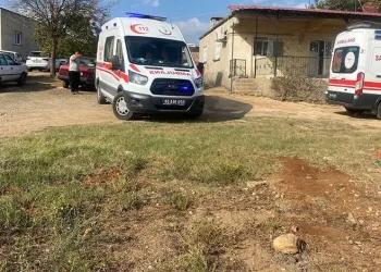 Durakta kadını taciz etti: Takip ederek aynı otobüse binince vatandaşlar darp etti