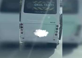 Antakya’da okulun spor salonunda yangın çıktı