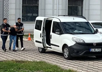 Otobüsteki vahşetin zanlısı adliyeye sevk edildi