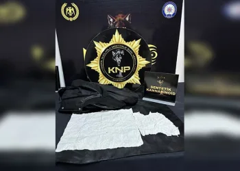 Batman’da durdurulan yolcu otobüsünde skunk madde uyuşturucu yakalandı