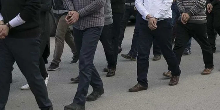 Mersin’de 14 ile 15 yıl arasında hapis cezası bulunan 3 şahıs yakalandı