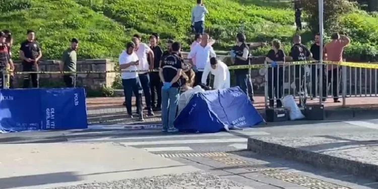 İki kadını öldürdükten sonra intihar etti