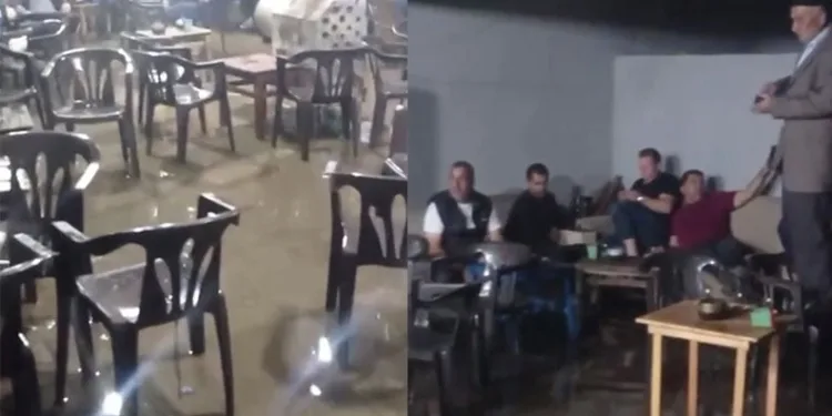 Bursa’da kahvehane sular altında kaldı, vatandaşlar oyuna devam etti
