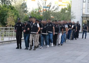 Bursa’da feci kaza : 2 yaralı