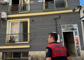 Otomobil ile motosiklet çarpıştı: 1 yaralı