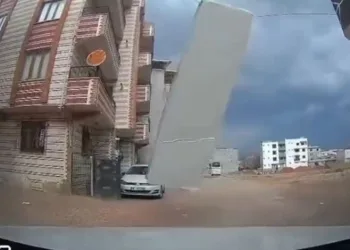 Bursa’da fırtına sonrası ilginç görüntüler