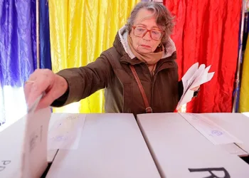 Romanya’da seçim ikinci tura kaldı