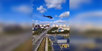 Penceresinin önünden helikopter geçti