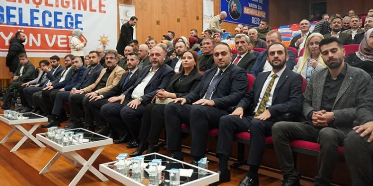 Bekir Aydın Orhangazi AK Parti Gençlik Kolları kongresine katıldı