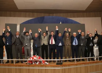 AK Parti Tavşanlı İlçe Gençlik Kolları Başkanlığı’nda kongre heyecanı