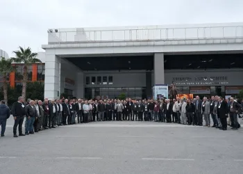 Aydın Ticaret Borsası Üyeleri Antalya’daki fuarda, tarımın geleceğini inceledi