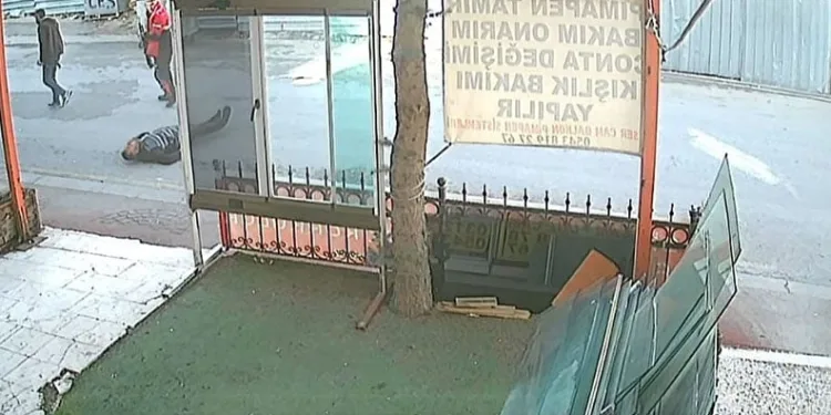 Kuzeninin adresini vermediği için başından vuruldu