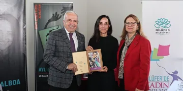 Nilüferli kadınlar yazar Aylin Balboa ile buluştu