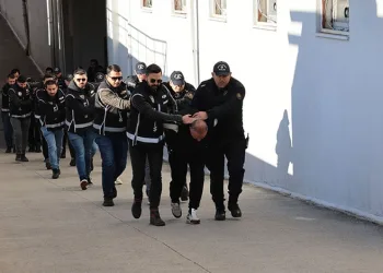 Sahte para şebekesi çökertildi
