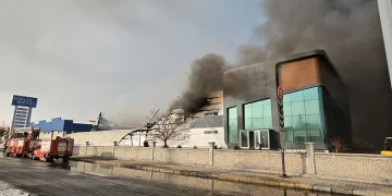 Mobilya fabrikasında büyük yangın