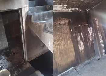 Çıkan yangın evi kullanamaz hale getirdi