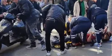 Aksaray’da hafif ticari araç ile motosiklet çarpıştı: 1 yaralı